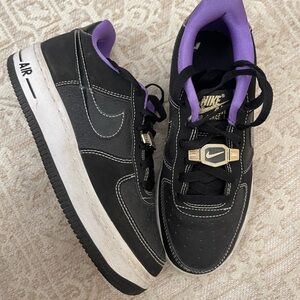 Nike Black and Purple Athletic Shoes